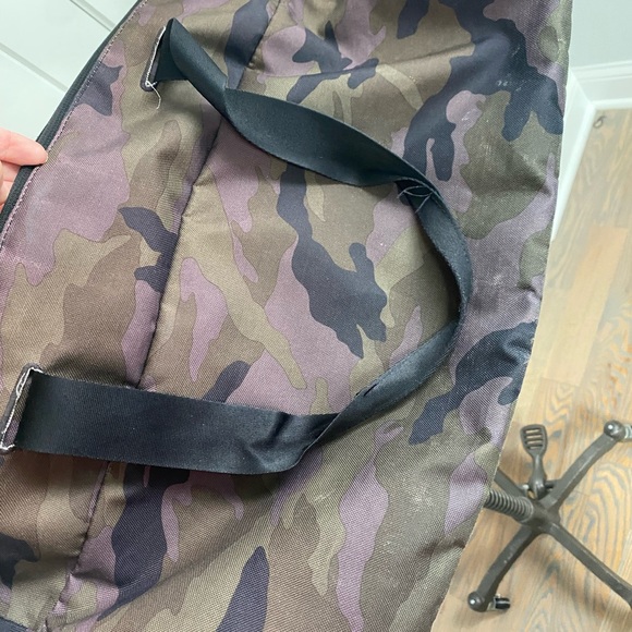 Nike duffel bag - Picture 8 of 15